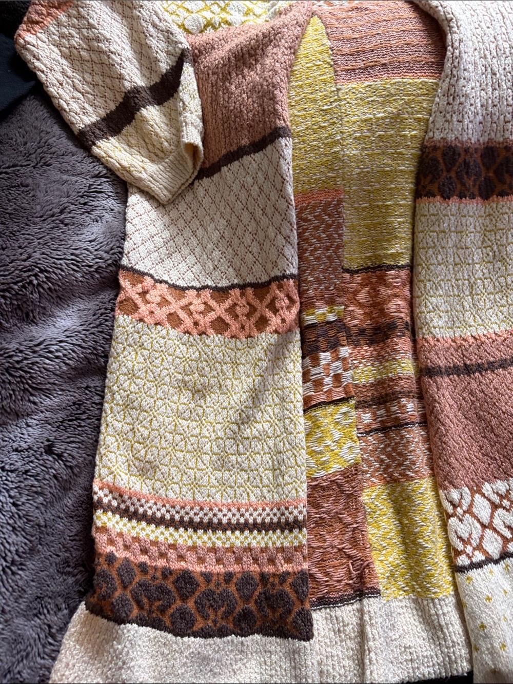 Black Tape_ Multicolor Patchwork Knit Cardigan in Cream, Brown & Yellow - Picture 7 of 11